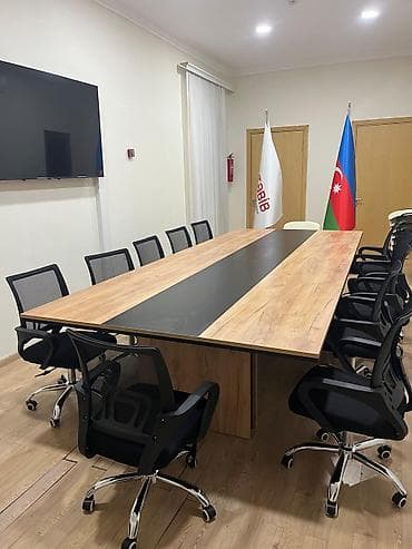 Yeni, Konfrans zalı üçün, Dördbucaq masa