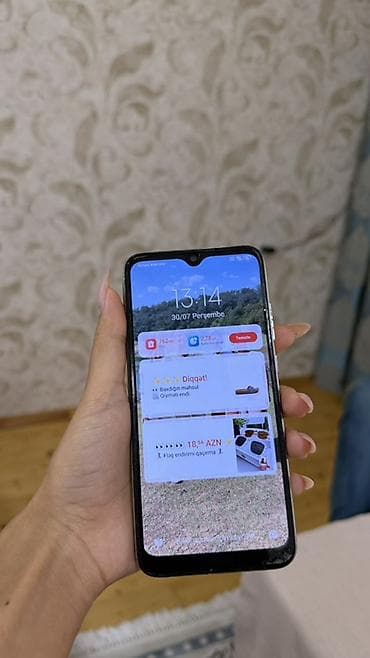 efootball mobile: Xiaomi Redmi smartfon 64 gb yaddaş - Model: Redmi (arxa qapaqda — 2