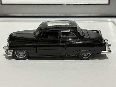 Kolleksiya üçün metal model avtomobil - Cadillac Series 62 Couple — 6