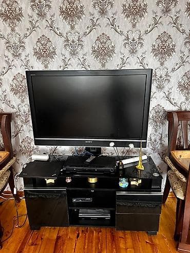 televizor soni: İşlənmiş Televizor Sony LCD 40" Ünvandan götürmə — 2