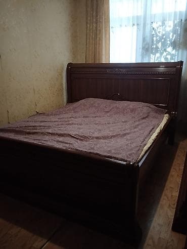 taburetkalar: İkinəfərlik çarpayı, Dolab, İşlənmiş — 1