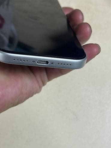 mac pro: IPhone 17 Pro, 256 GB, Natural Titanium, Simsiz şarj — 5