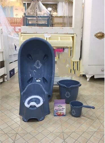 usaq qizil sirqalari: Uşağ üçün hamam dəsti 5hissədən ibarətdir:Vanna-vedrə-su — 9