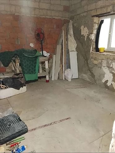 sumqayitda ev elanlari: 90 kv. m, 4 otaqlı, İşıq — 2