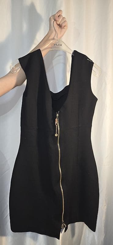 mini çanta: Qara mini don - Klassik qara rəngdə, bədənə oturan kəsim - Qalın — 2