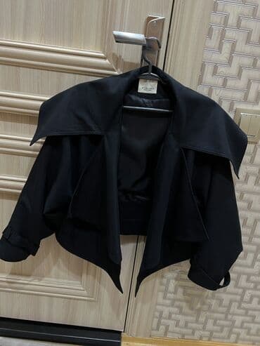 демисезонные куртки с капюшоном: Ветровка куртка, M, L — 3