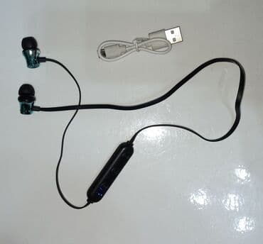 sol qulaqda ses: Bluetooth qulaqcıq işlək ünvan 20-ci sahə plansetin üstündə olub bu — 2