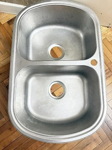 Mətbəx üçün iki bölməli paslanmayan polad lavabo - Material at lalafo.az Mətbəx üçün iki bölməli paslanmayan polad lavabo - Material
