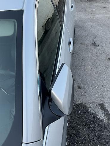 yaris masini: Salam, avtomobil Chevrolet Malibu 2016 vin 2017. Avropa istehsalı- — 3