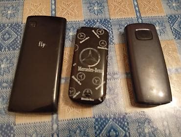 jbl flip 5: Kompakt düyməli telefonlar dəsti Satılır:50 manat 3 ədədi — 2