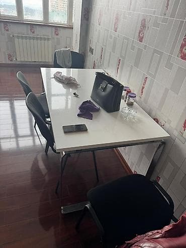 ofis mebelleri: Ofis mebel dəsti Tərkib: - L formalı iş masası: taxta teksturalı üst — 4