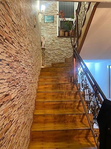 maştaga ev: 4 otaqlı, 110 kv. m, Kredit var, Orta təmir — 3