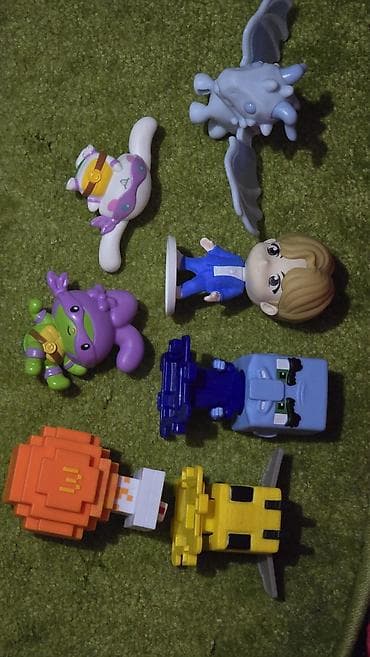 Игрушечные фигурки: Uşaq fiqurları və oyuncaq kolleksiyası – qarışıq dəst Tərkib: - 8 — 1