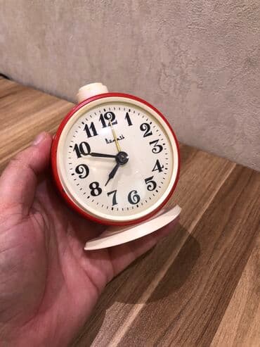 qizil onluq qiymeti: Masaüstü Mexaniki Əntiq saat 1970 il — 16