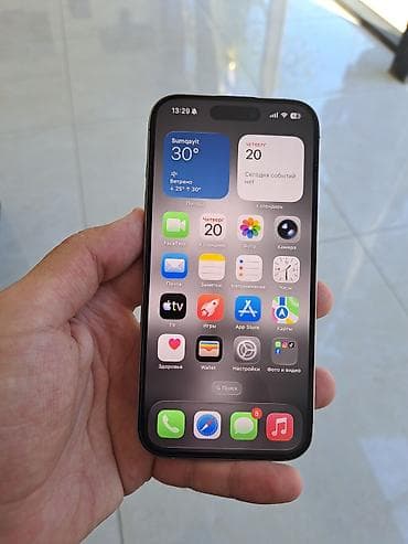 infinix note 60: IPhone 15 Pro, Natural Titanium, Face ID — 8