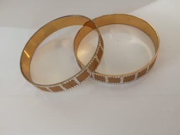 qiymətli daş adları: Hindistan sergisinde alinib 2 10 manat rengi getmir — 1