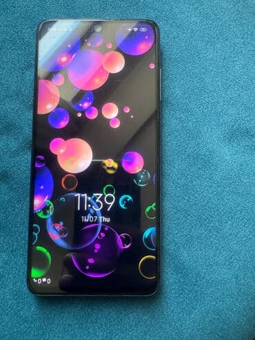 ikinci el poco x3: Az islenib ela veziyyetdedir qiymet 300 man yeni telefon alindigi ucun — 8