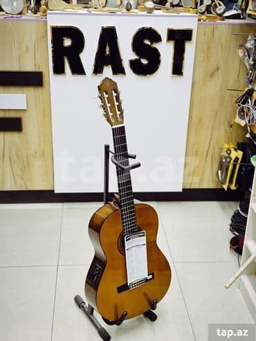 qitaralar: Klassik gitara, Yamaha, Yeni, Ünvandan götürmə — 1