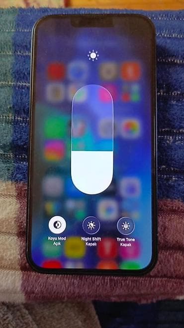 kontakt home iphone: IPhone 13, 128 GB, Qara, Face ID — 3