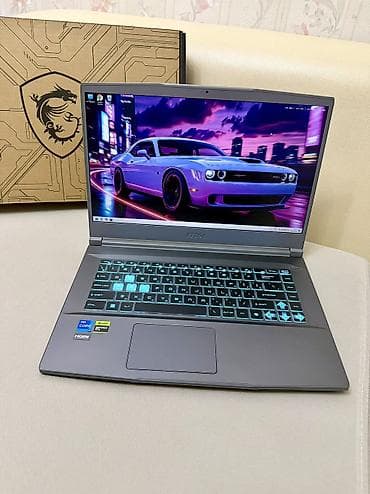 Masaüstü kompüterlər və iş stansiyaları: Keçən il 3000 AZNə alınıb rəsmi dükandan. İdeal vəziyyətdə. Az — 1