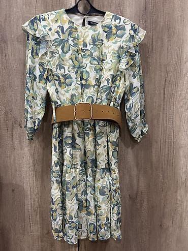 ayaqq: S ölçü çiçək naxışlı don - Rənglər: ağ fon üzərində mavi, yaşıl və — 2