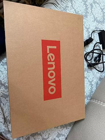 Monitorlar: Lenovo noutbuk – 15.6" ekranlı, boz/gümüş rəngli korpus. Yenidir coxx — 6