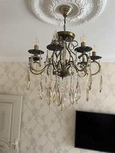 Ev üçün dekor: Çılçıraq, 8 lampa, Metal — 2