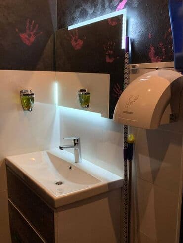 korpu mərasim evi: Nizami rayonu ərazisində tanınmış şadlıq sarayı tam əşyaları ilə — 2