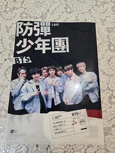 pul sekili: BTS temalı post-it vərəqləri və qovluq satılır. Hər ikisi istifadə — 3