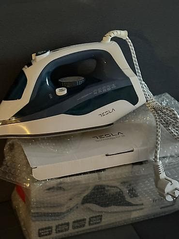 Tesla buxarlı ütü - Güc: 2200 W (korpus üzərində qeyd) - Buxar