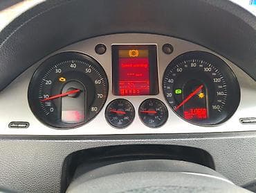 Volkswagen Passat: 2 l | 2007 il Sedan — 4