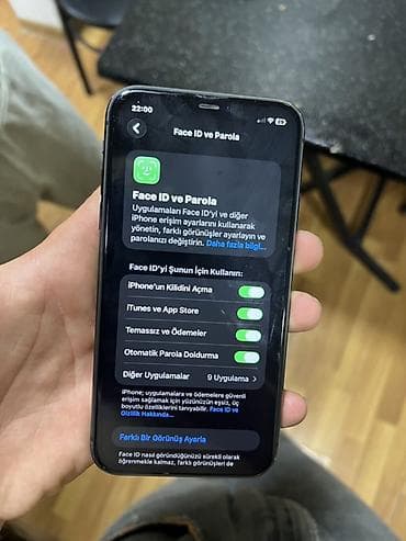 i̇phone 11 mini: IPhone 11, 128 GB, Qara, Face ID — 7
