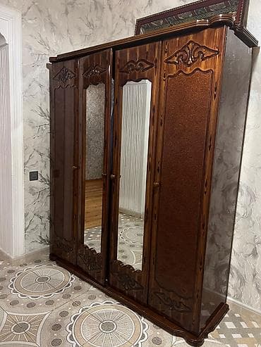 kreditle dolab: Dolab satılır Ölçü. 1.60 eni 1,90 hün Qiymət 160 azn Ünvan zig Nika — 1