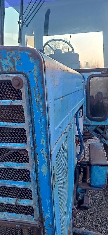 16 diski teker: Kənd təsərrüfatı üçün universal təkərli traktor - Rəng: mavi, geniş — 3