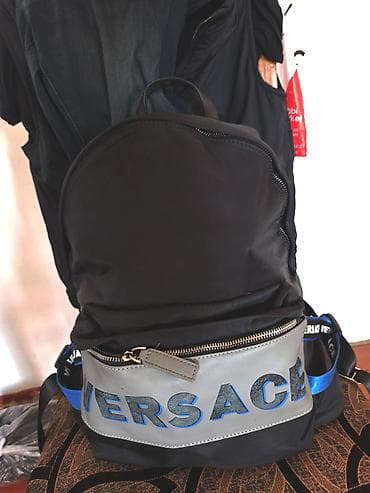 Hec bir cirig sokuyu yoxdu iç cibleri de qaydasindadir Versace
