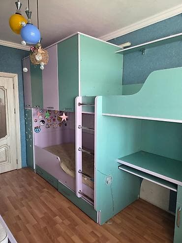 Мебель: Для девочки и мальчика, Б/у, 2 односпальные кровати — 2