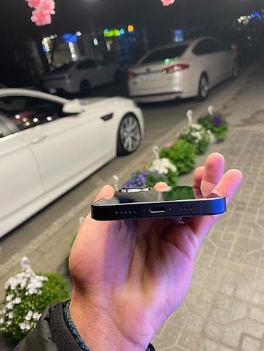 dyson qiyməti: IPhone 13, 128 GB, Midnight — 6