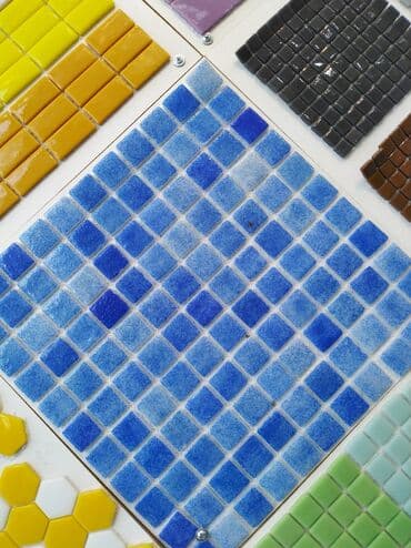 Ремонт и строительство: Mavi rəngli kvadrat mozaika plitələr. Bu plitələr hamam və ya mətbəx — 1