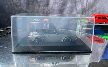 maşın modeli: Kolleksiya ücün avtomobil modeli Porsche 911 997II Carerra GTS — 8