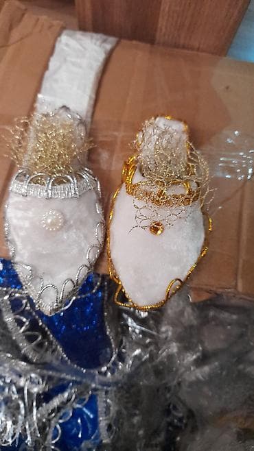 Fiqur, rəng - Qızılı