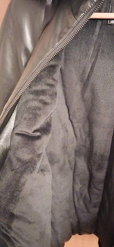 gence kurtka: Koja material kurtka. Təzədir, geyinilməyib. Üzərində 4XL ölçü — 2