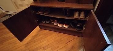 Другая мебель: Б/у, Распашной, Шкаф в прихожей — 2