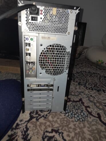 masa üstü komputerler: Real Alıcıya Endirim var ustündə hamsı verilir Klafaturiya 25 Azn — 2