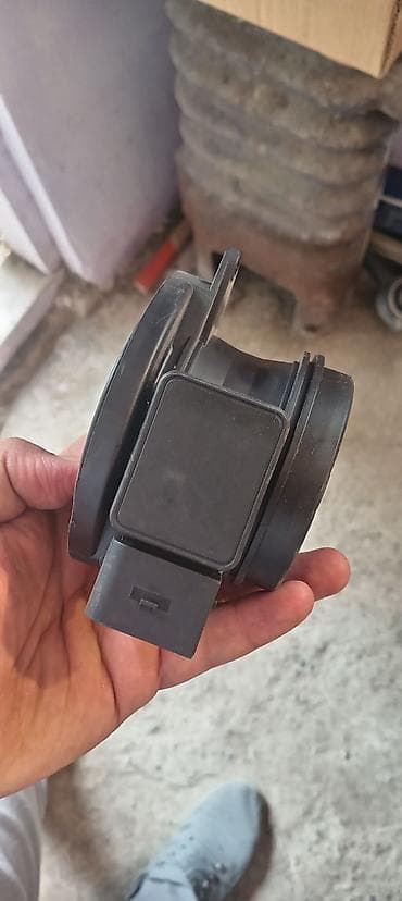 işlənmiş maşınlar: Hava axın ölçən (MAF sensoru) - Avtomobilin hava filtri ilə qaz — 5