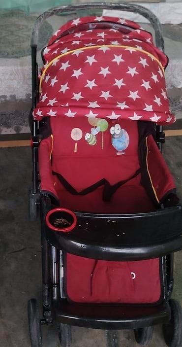 Klassik gəzinti arabası