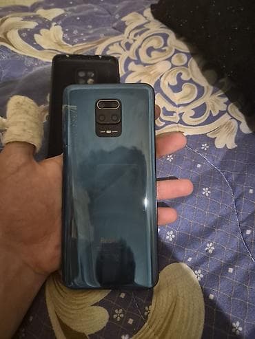 redmi 10a: Xiaomi Redmi Note 9 Pro – mavi rəng - 6.67" tam ekran, mərkəzdə — 2