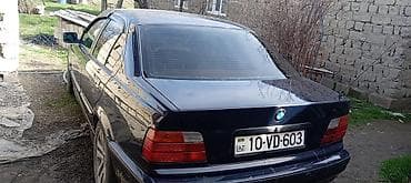 mersedes suretler qutusu: BMW 3 Series (E36) sedan - Kuzov: 4 qapılı sedan, tünd mavi rəng - — 2