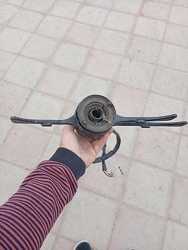 Katalizatorlar, səsboğucular: Avtomobil sükanaltı kombinə edilmiş açar bloku - Tip: Sükan sütunu — 2