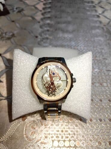 Qol saatı, rəng - Gümüşü