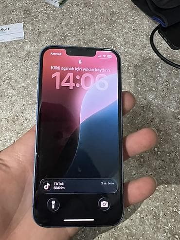 2 el xaladenik: IPhone 13, Mavi, Simsiz şarj — 7